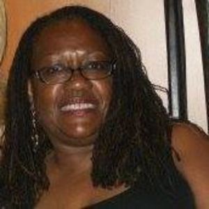 Meet your Posher, Lynette